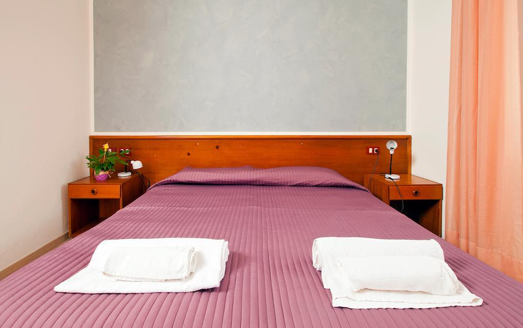 Hotel Libia Fino Del Monte Ruang foto
